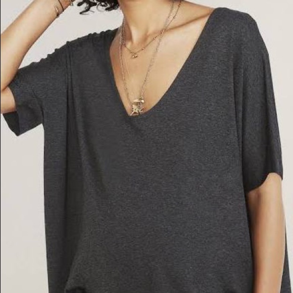 Hatch The Perfect Vee shirt size 1